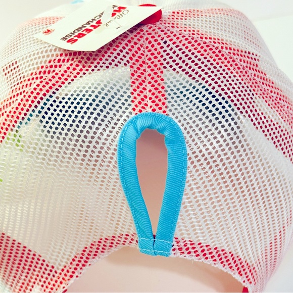 HOOTERS Cursive Design Stripe Ponytail Mesh Baseball Cap Hat NWT - Picture 6 of 15